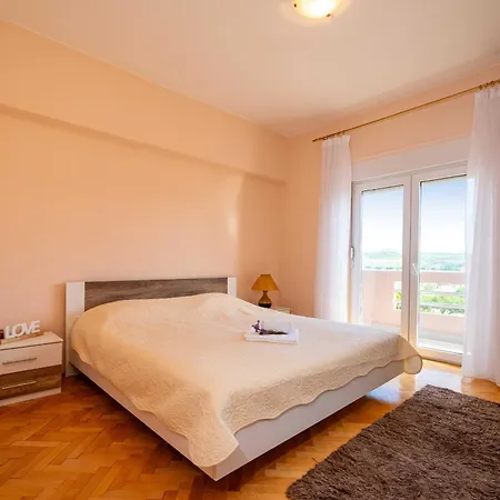 My Dalmatia - Sea View Nika With Private Parking Apartamento