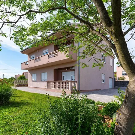 Apartment My Dalmatia - Sea View Nika With Private Parking