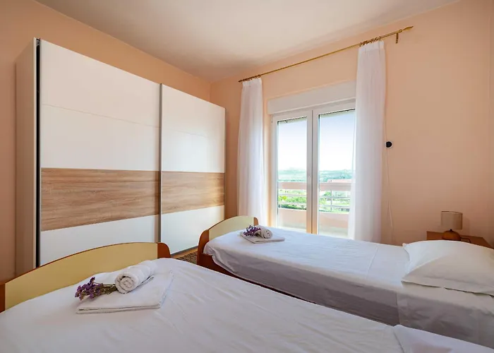 Apartment My Dalmatia - Sea View Nika With Private Parking Posedarje
