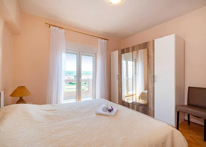 My Dalmatia - Sea View Nika With Private Parking Posedarje