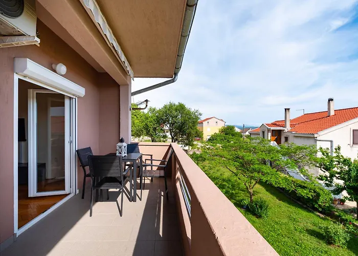 My Dalmatia - Sea View Nika With Private Parking Apartment